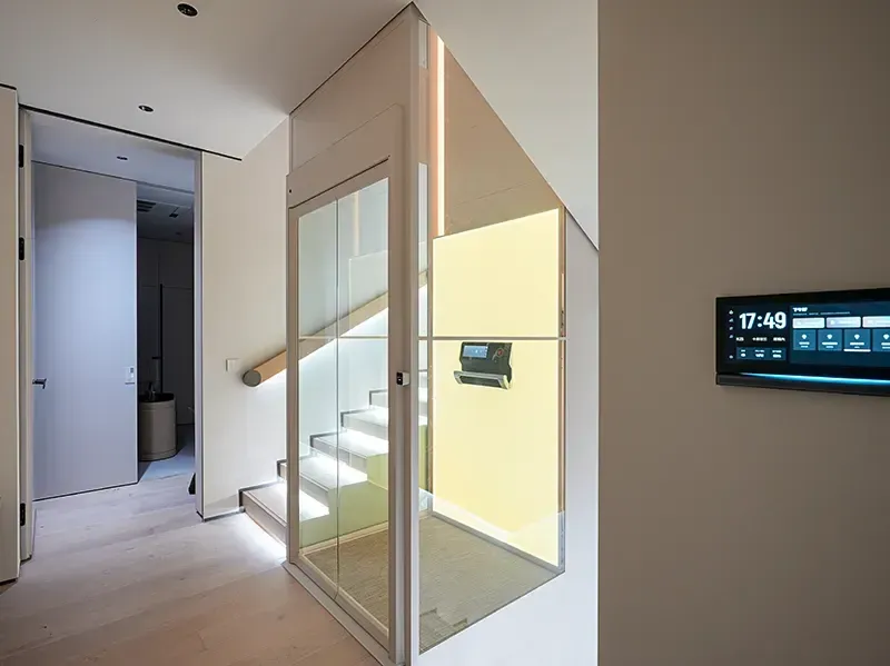 Home elevator: a compact retrofit in a three-storey home